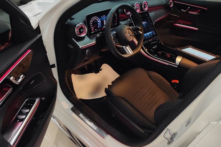 Used Mercedes-Benz C-Class 2024 Second Facelift C 260 L Sport Edition
