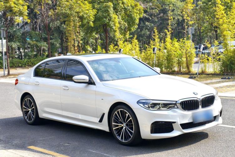 Used BMW 5 Series 2019 Facelifted 530Li Leading Edition M Sport Package
