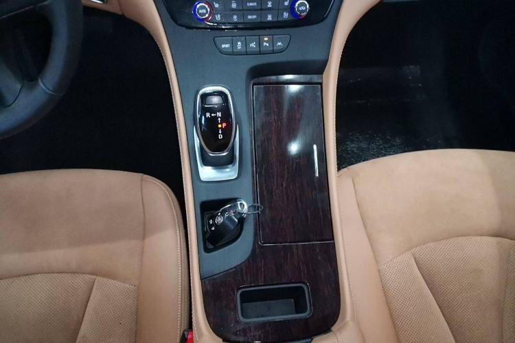 Used Buick LaCrosse 2021 652T Premium Edition
