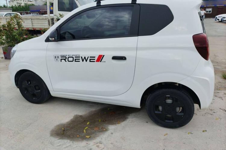 Used Roewe Clever 2021 302 km New Four-Seater Super-Efficient Version
