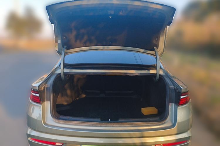 Used Geely Auto Preface 2023 1.5TD Fuyao Version