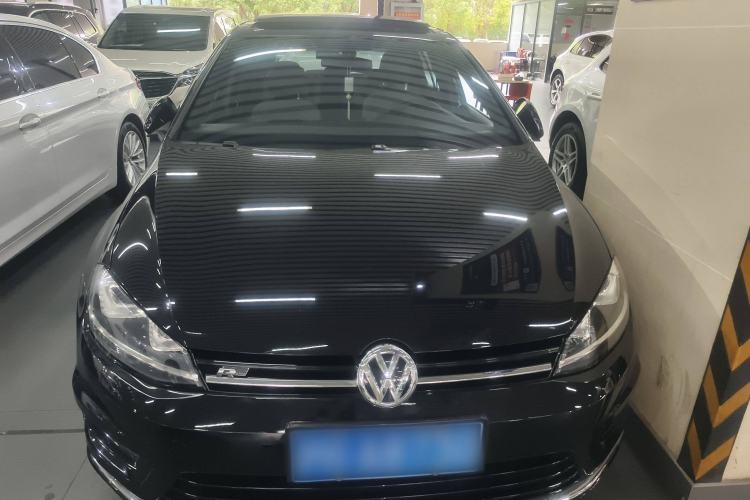 Used Volkswagen Golf 2016 1.4TSI Automatic R-Line
