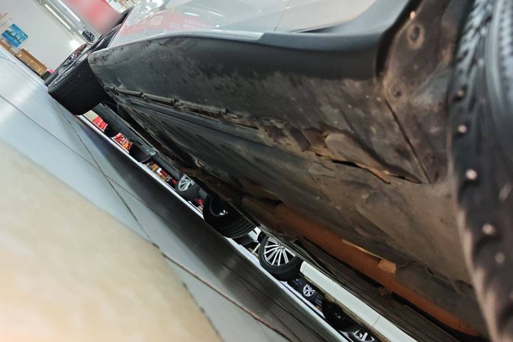 Used Mercedes-Benz GLC 2019 Facelift GLC 260 L 4MATIC Luxury Model
