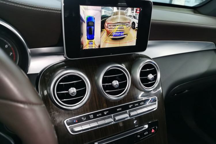 Used Mercedes-Benz GLC 2018 Facelifted GLC 260 4MATIC Dynamic Edition
