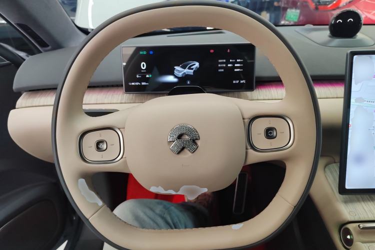 Used Nio ET7 2023 100kWh Signature Edition
