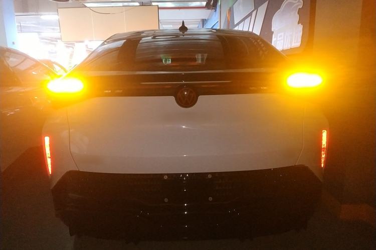 Used Volkswagen ID.UNYX 2024 Pro Long-Range Version
