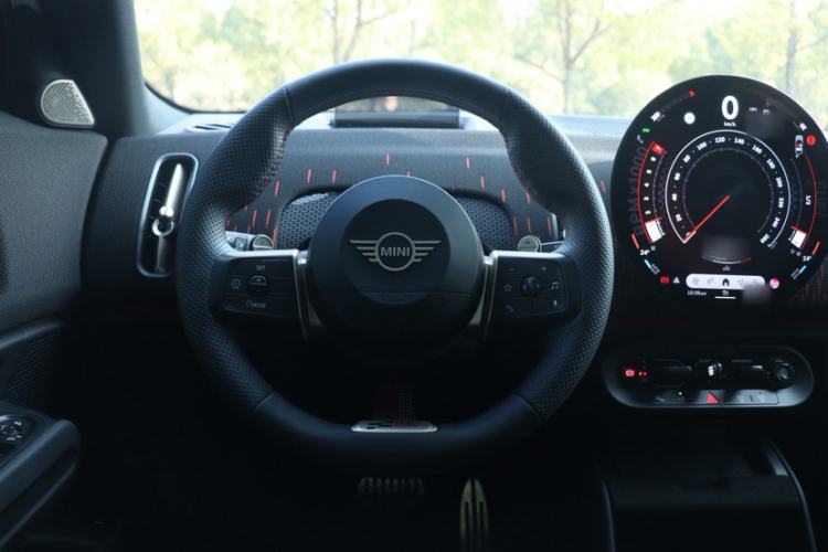 Used  JCM COUNTRYMAN 2024 2.0T JOHN COOPER WORKS
