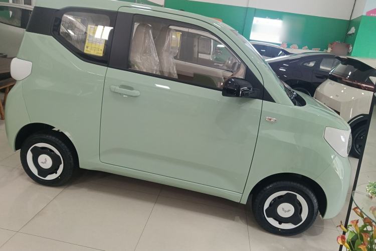 Used Wuling Hongguang MINIEV 2024 3rd Generation 215km Youth Edition
