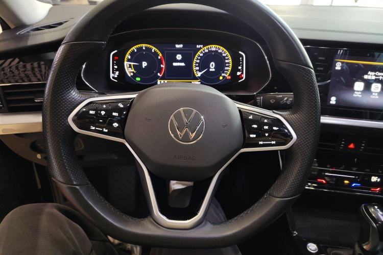 Used Volkswagen Passat 2023 330TSI Starry Elite Edition
