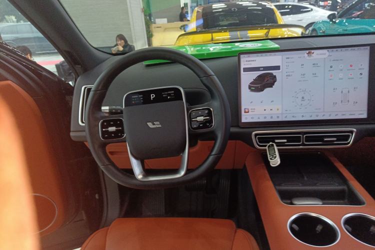 Used Li Auto L8 2024 PRO Model
