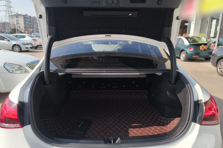 Used Mercedes-Benz A-Class 2021 A 200 L Sport Sedan Fashion Model