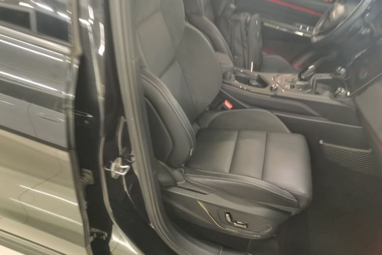 Used Lynk & Co 01 2021 2.0TD Four-Wheel Drive Dark Night Edition
