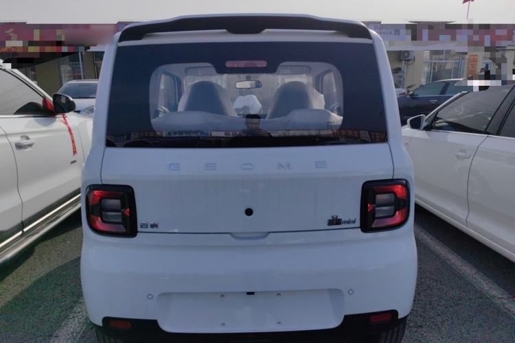 Used  Panda 2025 210 km – Yuanqi Bear