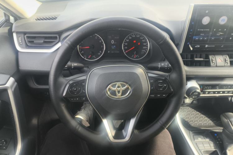 Used Toyota Wildlander 2020 2.0L CVT Two-Wheel Drive Luxury Edition
