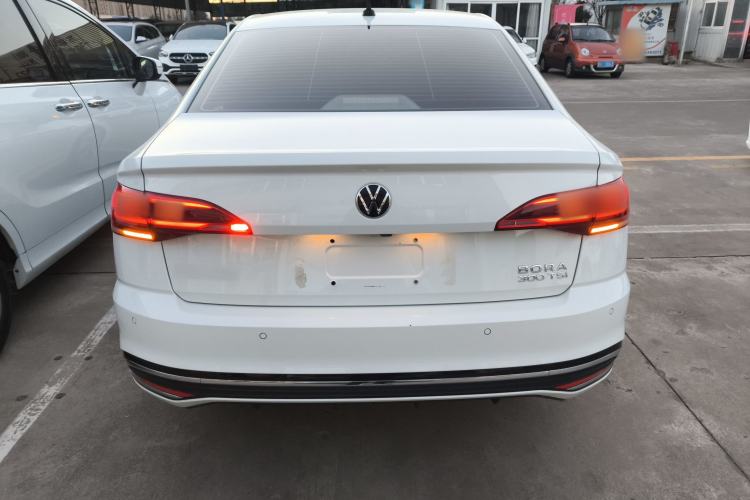 Used Volkswagen Bora 2023 300TSI DSG Prestige Edition