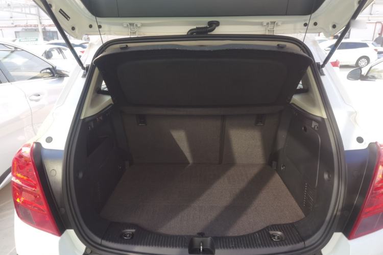 Used Chevrolet Trax 2016 1.4T Automatic Two-Wheel Drive Comfort Version with Sunroof
