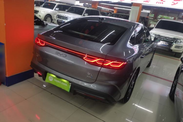 Used BYD Qin L 2025 DM-i Smart Drive 80KM Superior Model
