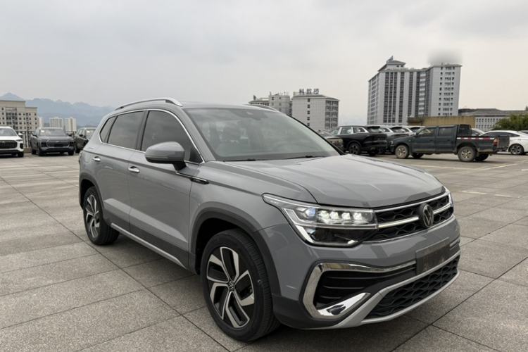 Used Volkswagen Tharu 2023 300TSI Two-Wheel-Drive Full Moon Edition