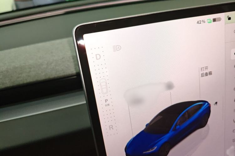 Used Tesla Model 3 2023 Rear-Wheel-Drive Version
