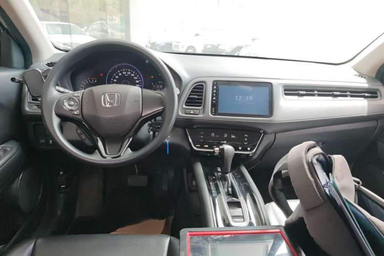 Used Honda Vezel 2019 220 TURBO CVT Elite Edition China VI
