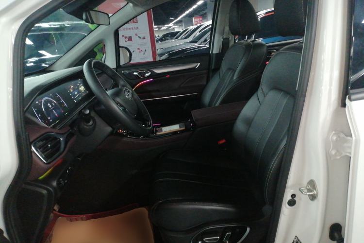 Used GAC Trumpchi M6 2023 PRO 270T DCT Luxury Edition