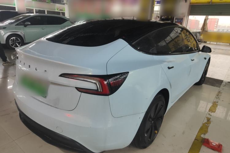 Used Tesla Model 3 2023 Rear-Wheel-Drive Version
