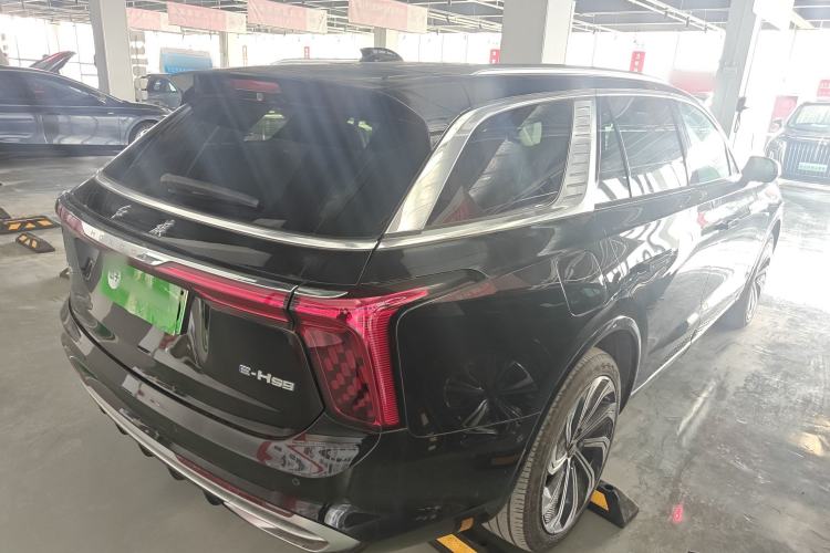 Used Hongqi E-HS9 2022 660 km Range Flagship Edition Four Seats
