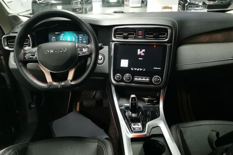 Used Lynk & Co 01 2017 2.0T Two-Wheel Drive Pro Edition
