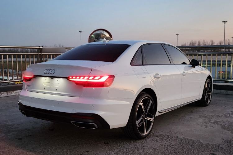 Used Audi A4L 2025 2 Million Units Enjoyment Version 40 TFSI Luxury Dynamic Edition
