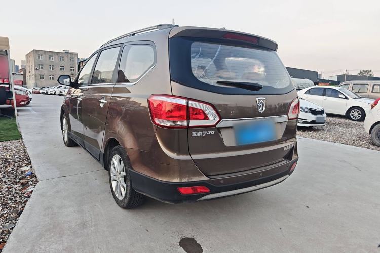 Used Baojun 730 2014 1.5L Manual Luxury Navigation ESP Version 7 Seats
