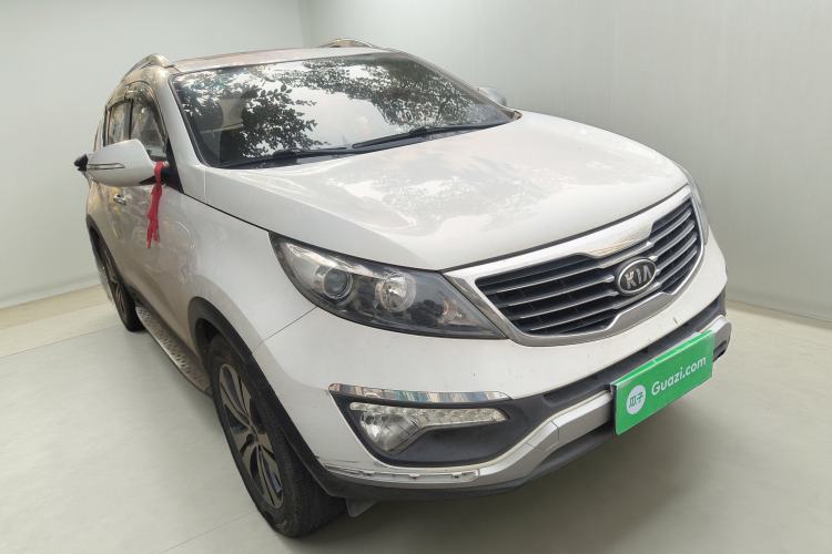 Used Kia Sportage R 2014 2.0L Manual Two-Wheel-Drive GLS