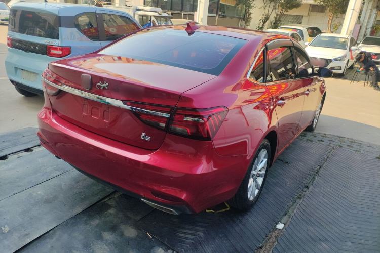 Used Roewe i6 2017 20T Automatic Internet Smart Edition
