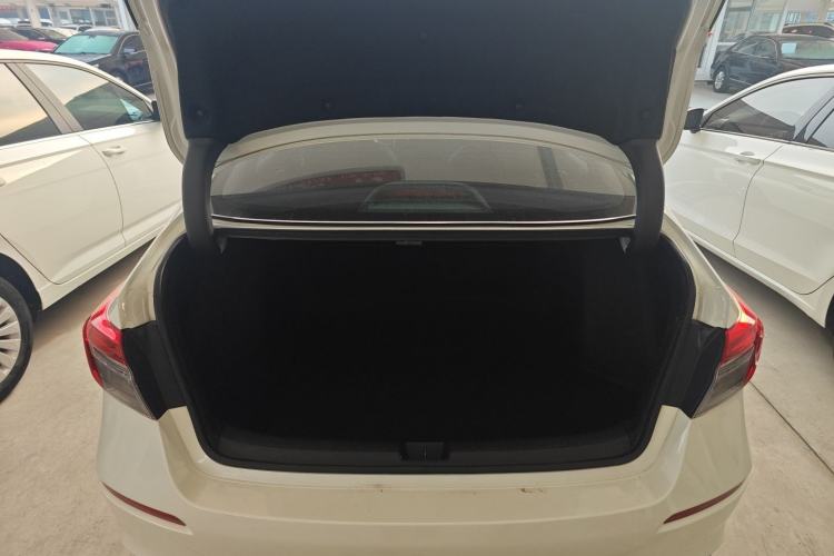 Used Honda Civic 2023 240TURBO CVT Dynamic Edition