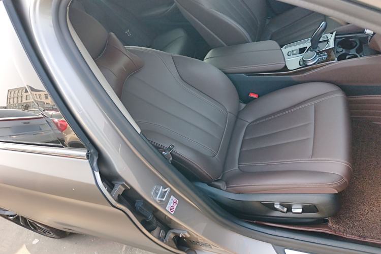 Used BMW 5 Series 2020 525Li Luxury Package