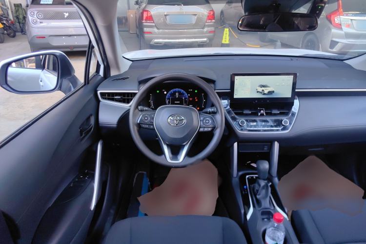 Used Toyota FRONTLANDER 2023 2.0L CVT Leading Edition
