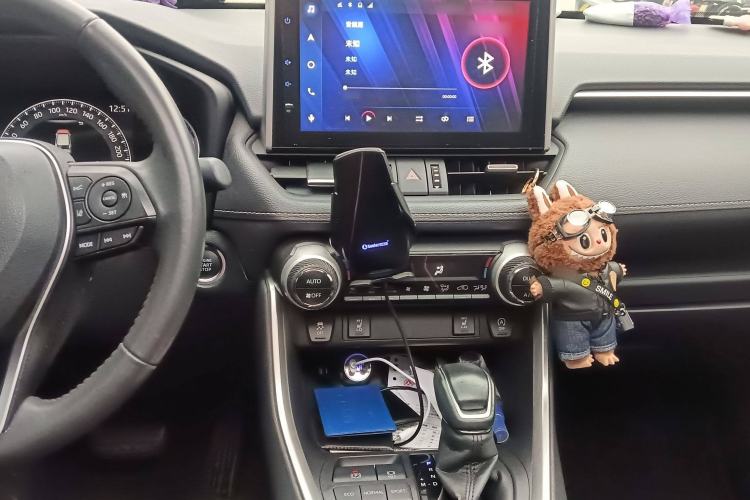 Used Toyota RAV4 2021 2.0L CVT Two-Wheel Drive Fashion PLUS Edition
