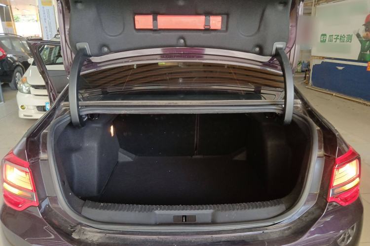 Used  5LS 2015 1.6T Elegant Edition THP160
