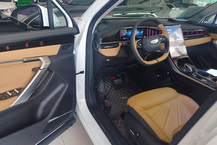 Used Geely Auto FX11 2023 1.5TD DCT Prestige Edition
