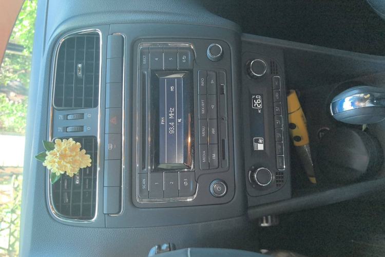 Used Volkswagen Polo 2012 1.6L Cross Polo Automatic Transmission
