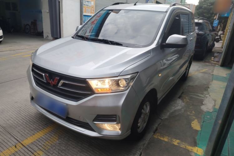 Used Wuling Hongguang 2018 1.5L S Standard Version L2B
