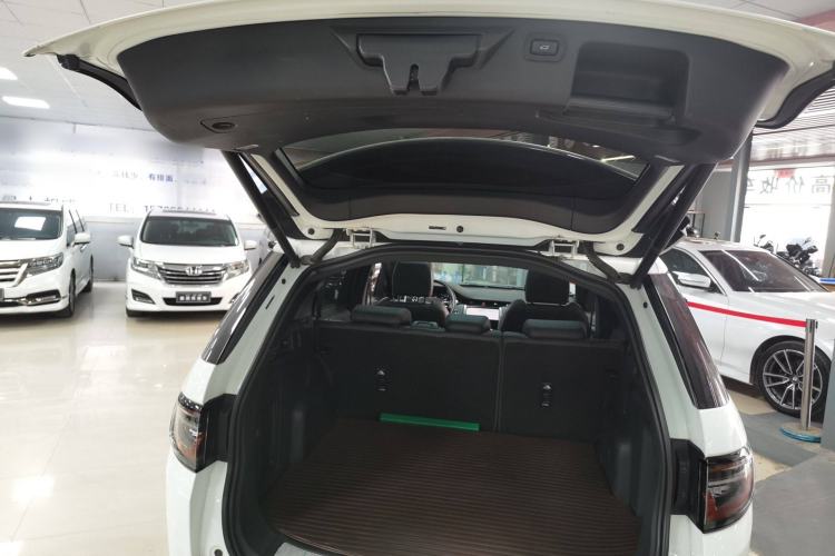 Used Land Rover Discovery Sport 2020 249 PS R-Dynamic Performance Tech Edition 5 Seats