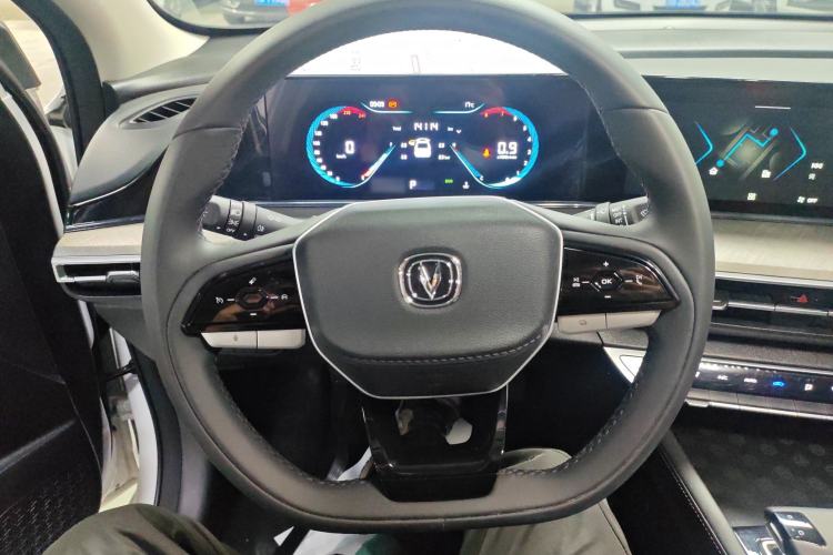 Used Changan Eado 2023 Changan Edition PLUS Blue Whale NE 1.4T GDI DCT Prestige Version
