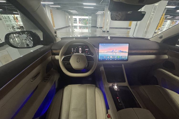 Used Hima AITO M7 2024 1.5T Rear-Drive Plus Version 5 Seats
