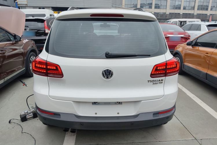 Used Volkswagen Tiguan L 2016 280TSI Automatic Two-Wheel Drive Silk Road Comfort Edition