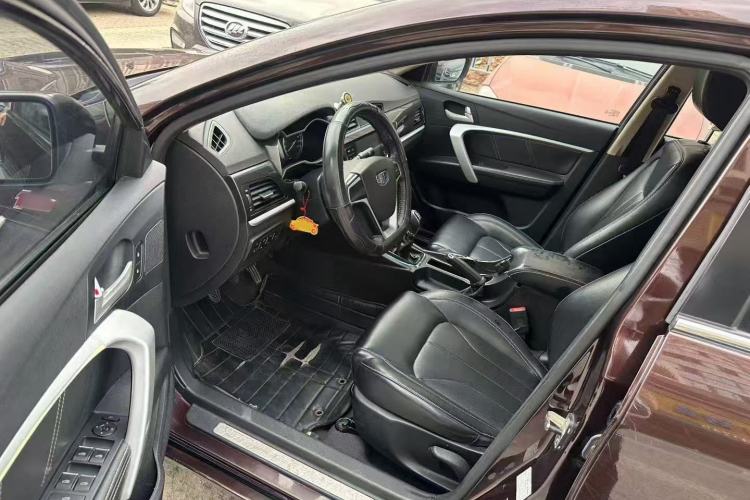 Used Geely Auto Emgrand 2017 Sedan Million Edition 1.5L Manual - Upward Version
