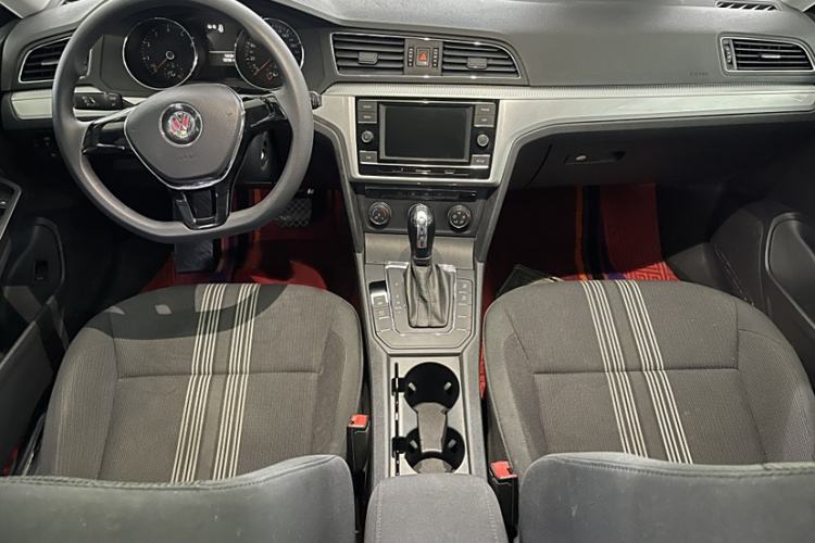 Used Volkswagen Lamando 2018 230TSI DSG Fashion Edition
