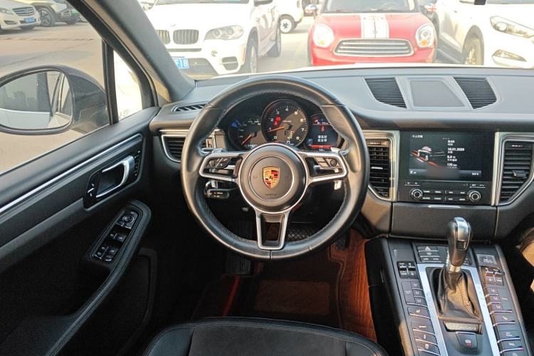 Used Porsche Macan 2017 Macan 2.0T