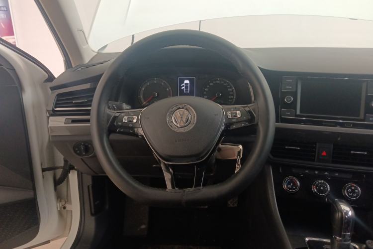 Used Volkswagen Bora 2019 Revised Version 1.5L Automatic Comfort Edition China VI Standard
