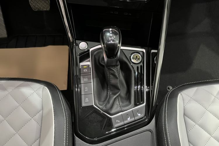 Used Volkswagen Tayron 2023 280TSI Two-Wheel-Drive Luxury Plus Advanced Version