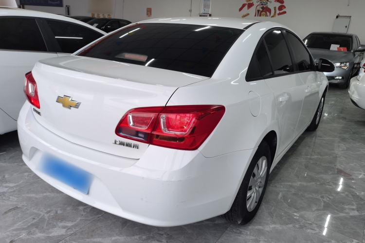 Used Chevrolet Cruze 2015 1.5L Classic SL MT